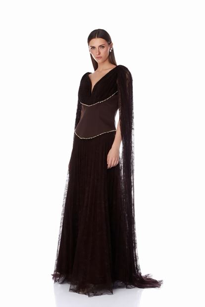 Kahverengi Dantel Pelerinli Abiye Elbise